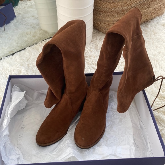 Stuart Weitzman lowland boots in walnut suede - Picture 4 of 13